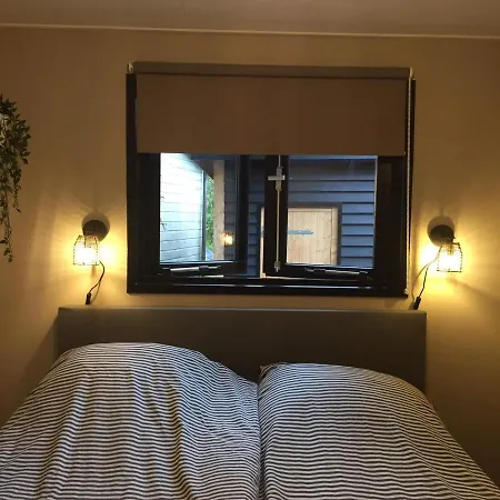 Luxe Veluwse Chalet Te Huur בקתה *